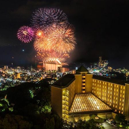 Kamenoi Hotel Atami Atami  Exteriör bild