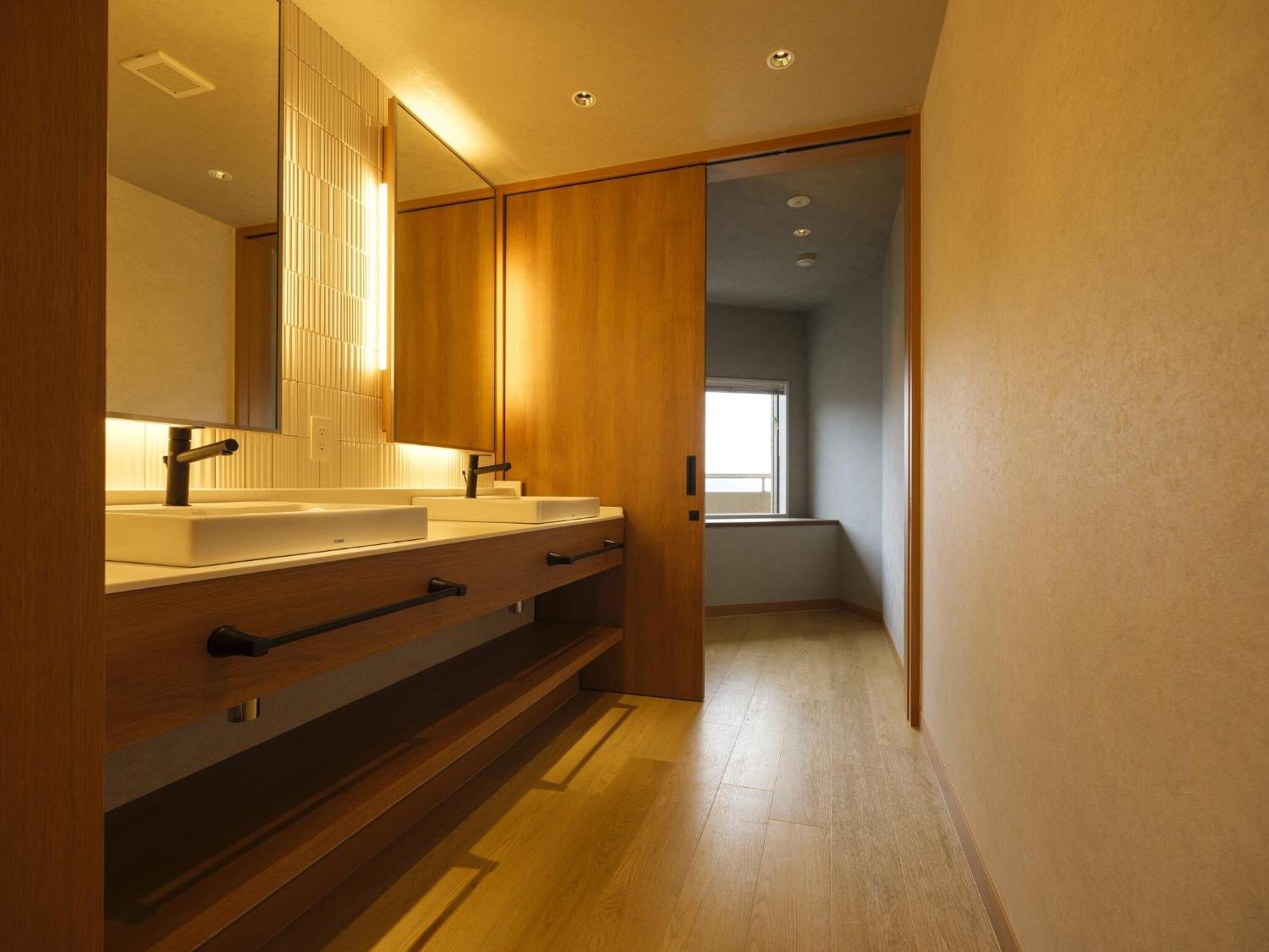 Kamenoi Hotel Atami Atami  Exteriör bild